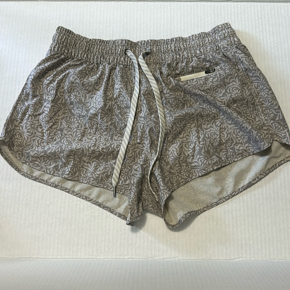 Vuori Clementine Performance Short (M)